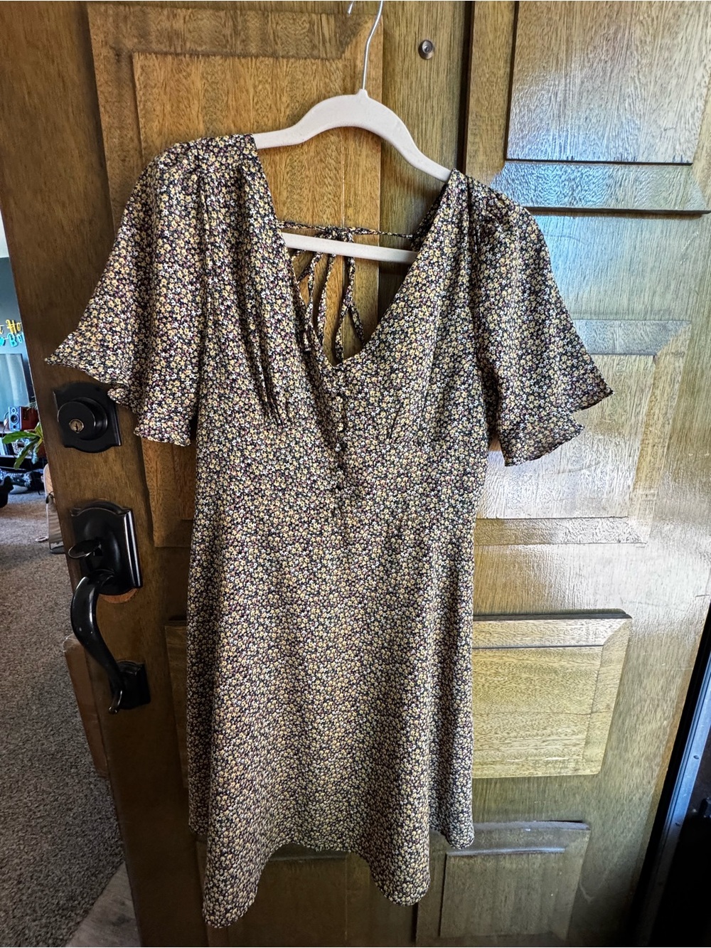 Floral V-Neck Short Sleeve Dress in Navy and Yellow